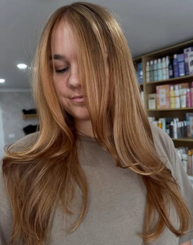 Honey blonde hair colour by Kate Bonnie Hair salon South Hedland